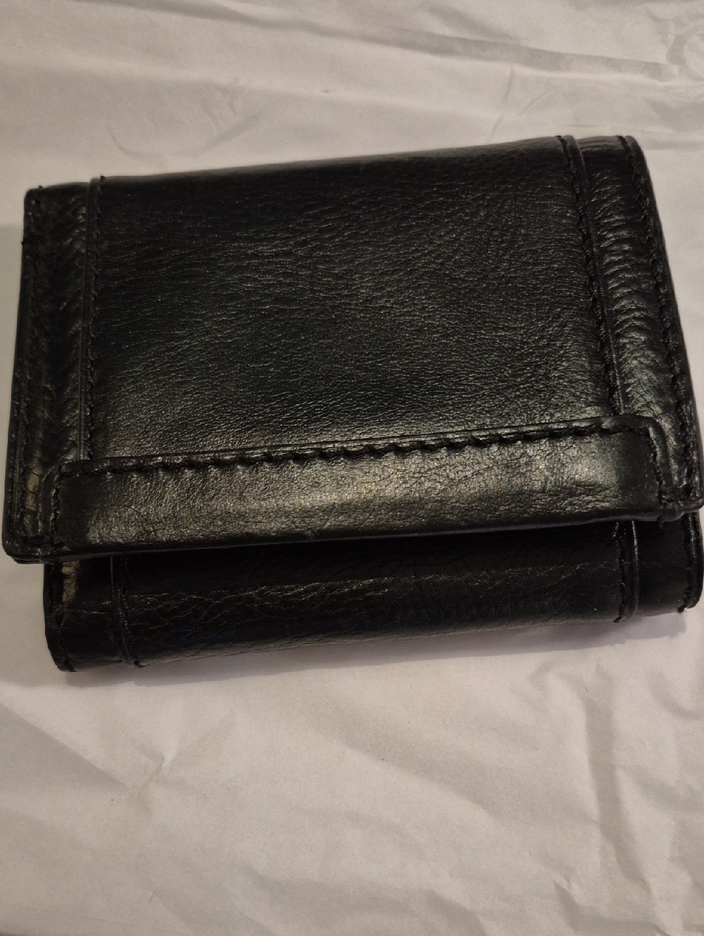 Patricia Nash Trifold Leather Wallet - Black